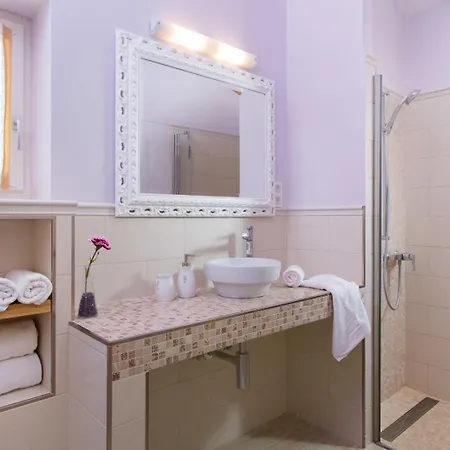 Aurora In For 8 Persons With Sea View & Whirlpool Villa Bale